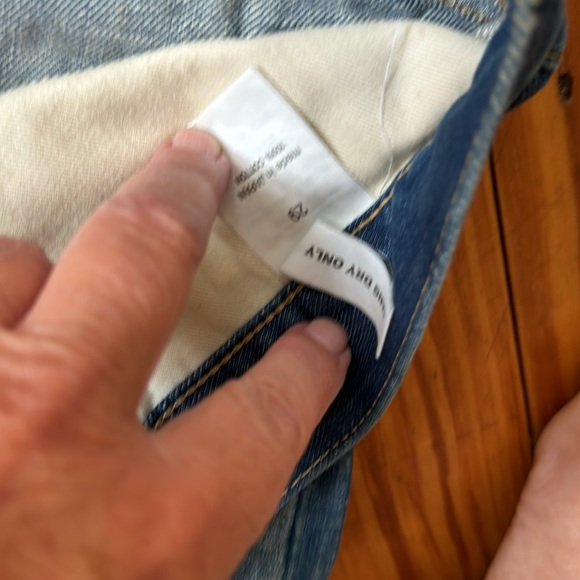 Chimala Jeans - Picture 3 of 5